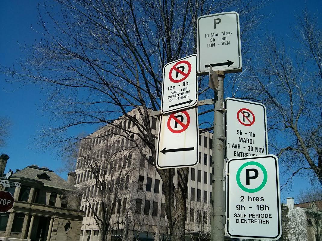 Example of a parking sign in Montreal